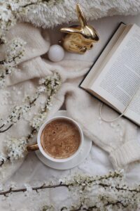 30代女性におすすめのワーケーションに最適な朝活読書プランは？